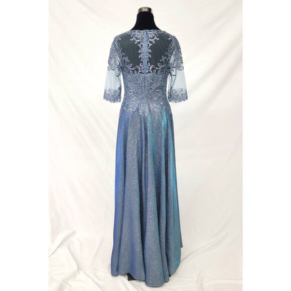Chicas J006 Missy Maxi Dress 3/4  Sleeve Gown Women Small Blue Lace NWT - Picture 2 of 4